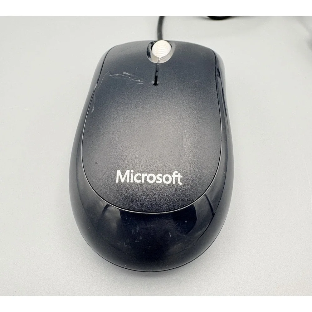 OEM Microsoft Basic Optical‎ Black Mouse V2.0 USB Model: 1113 Works